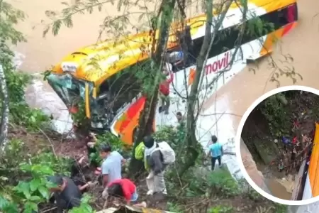 Bus repleto de pasajeros cay� en r�o de Juanju�