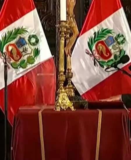 El mandatario nombr� al nuevo titular de la cartera de Salud esta noche