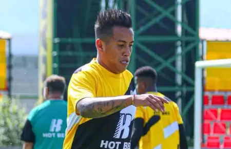 Christian Cueva en la �rbita de hist�rico club de la Liga 1