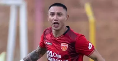 Jean Deza y la fuerte suma que debe pagar