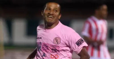 Vida de 'Kuk�n' Flores ser� llevada a la pantalla grande.