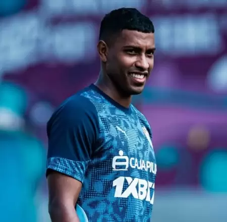 Miguel Araujo explica por qu� eligi� Cristal