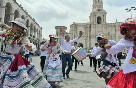 Candidato Carlos Jaico en Arequipa.