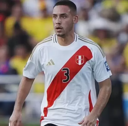 Erick noriega defendi� el proceso de Mano Menezes en la Selecci�n Peruana.
