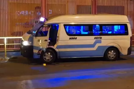 Matan a chofer y cobradora queda herida tras atentado a combi en el Callao