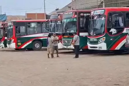 Buses de la E.T Santa Catalina siguen sin trabajar desde hace 5 d�as.