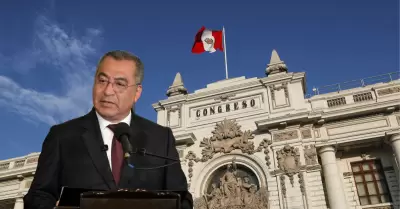 Ministro de Transportes responder� 22 preguntas interpelatorias al Congreso