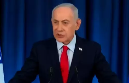 El l�der israel� reapareci� en conferencia para dar detalles del conflicto con I