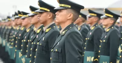 Gobierno autoriza egreso excepcional de m�s de 5 mil polic�as.