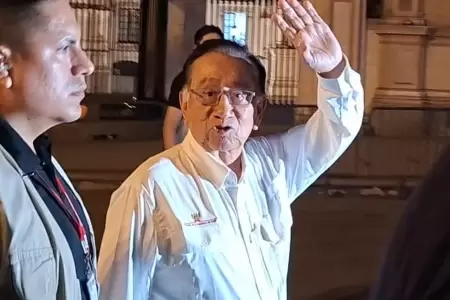 Presidente Jos� Balc�zar reaparece tras rumores sobre su salud