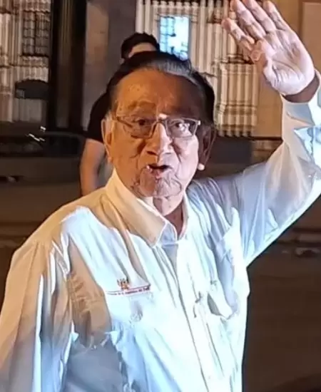 Presidente Jos� Balc�zar reaparece tras rumores sobre su salud