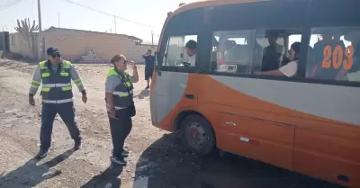 Sube el pasaje a S/1.50 por alza del combustible.