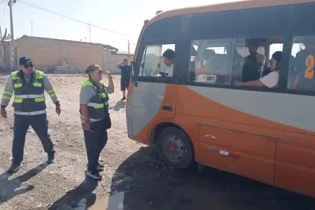 Sube el pasaje a S/1.50 por alza del combustible.