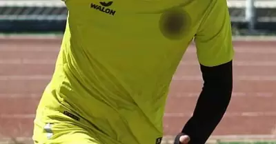 Futbolista profesional es denunciado por agredir f�sicamente a su esposa.