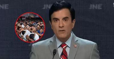 Carlos Esp� plantea la creaci�n de 6 penales de m�xima seguridad