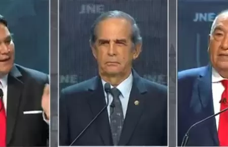 Enrique Valderrama arremete contra Mario Vizcarra