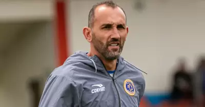 Celso Ayala se pronunci� sobre el rol dirigencial de Hern�n Barcos.