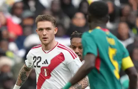 La Selecci�n Peruana perdi� 2-0 ante Senegal en Par�s.