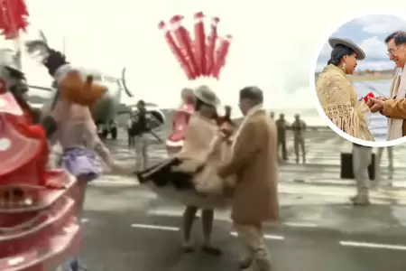 Presidente Balc�zar es invitado a bailar Morenada en Puno