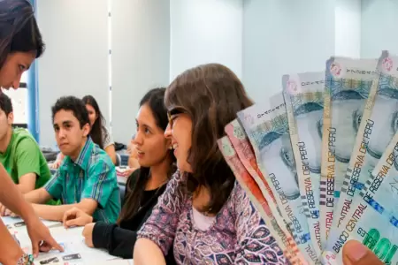Aumento salarial docentes de pedag�gicos.