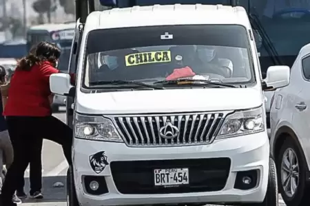 Congreso aprob� ampliar el uso de taxis colectivos hasta 2031