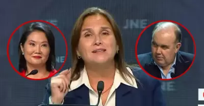 Marisol P�rez Tello arremete contra Fujimori y RLA