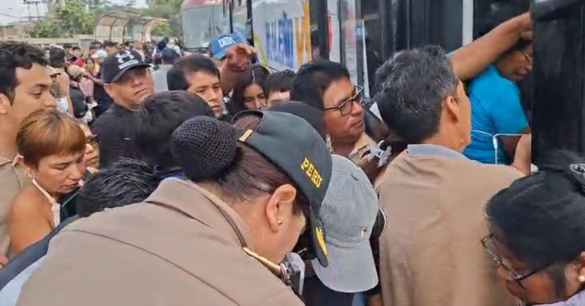 Semana Santa: Se reportan largas colas, caos y desorden rumbo al sur en el inicio del feriado largo