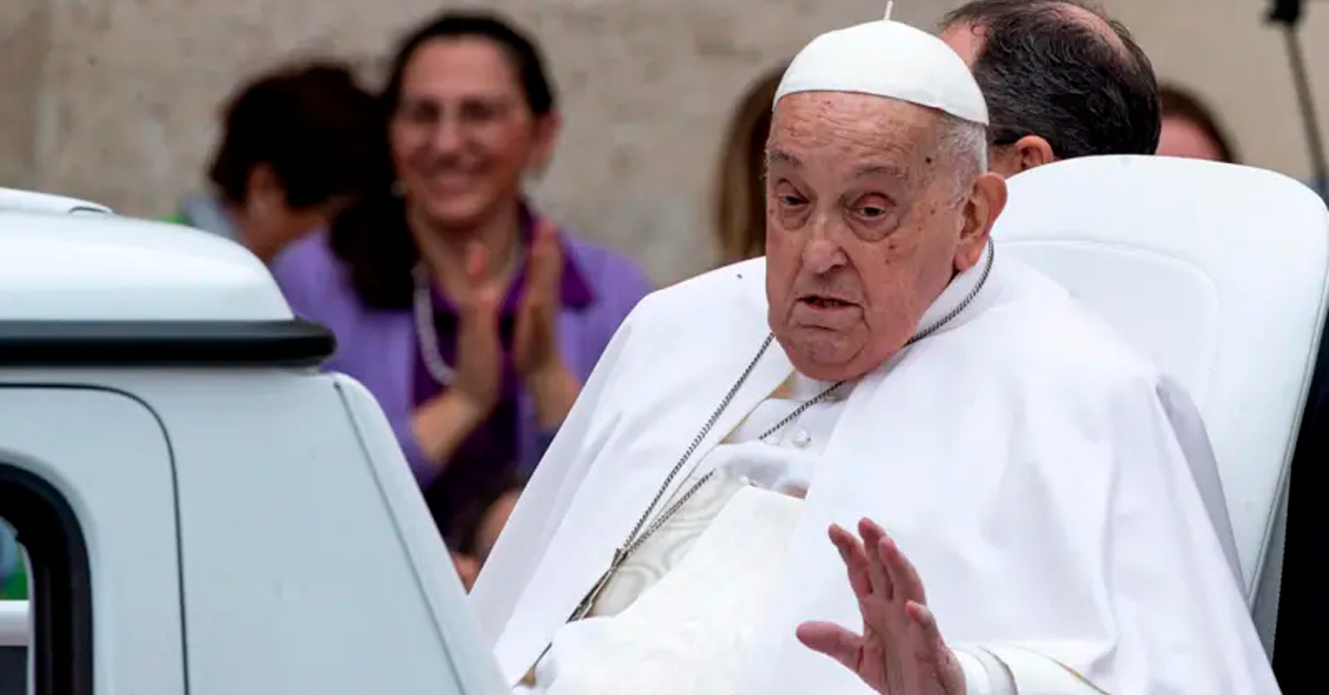 Emotivo adiós: Así fue el multitudinario y último Domingo de Pascua del Papa Francisco