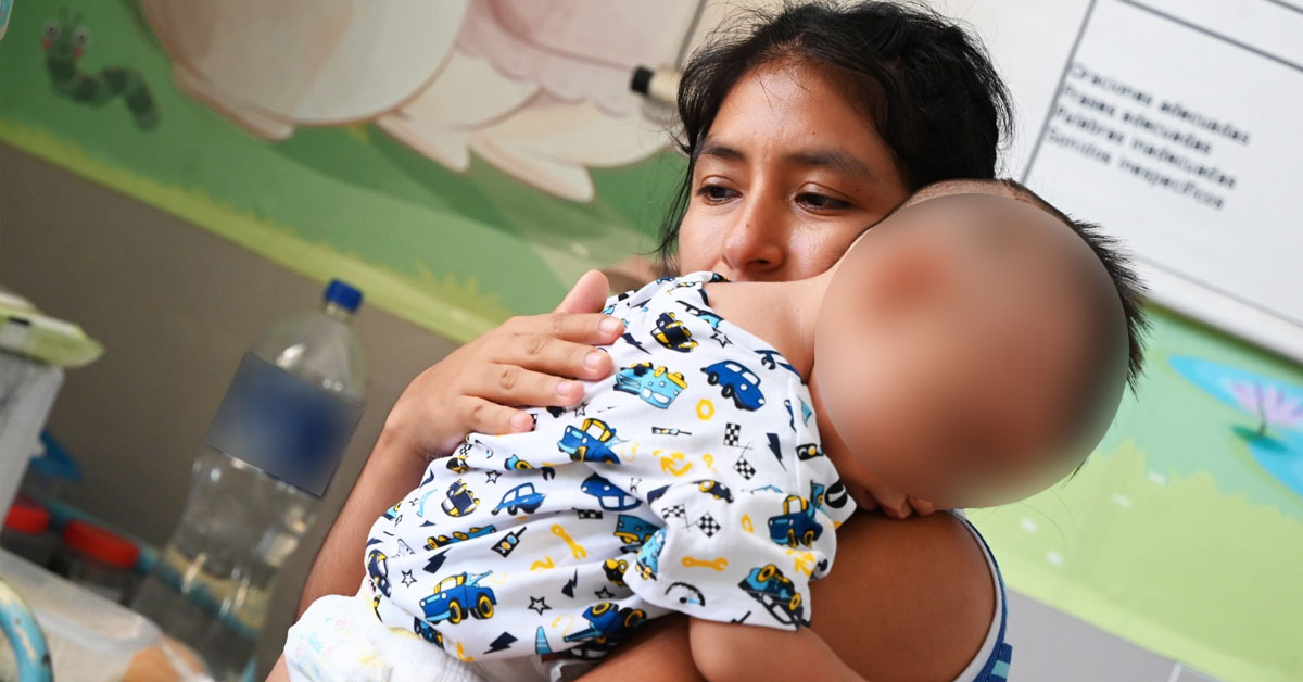 Bebé con epilepsia que sufría 40 crisis diarias logró superar la enfermedad tras someterse a una compleja cirugía