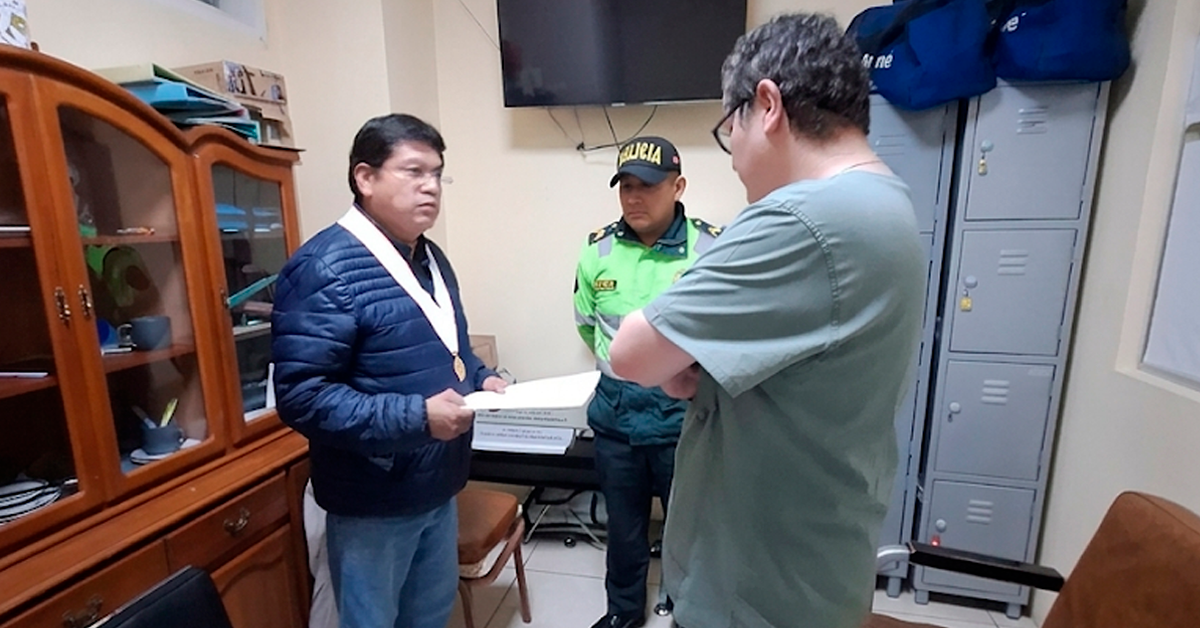 Arequipa: Juez salva a recién nacido al ordenar transfusión sanguínea pese a negativa de padres religiosos