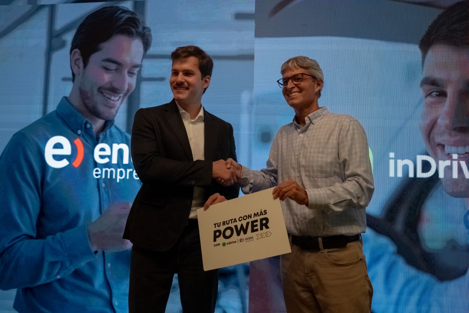 Entel Empresas e inDrive anuncian alianza para ofrecer planes móviles exclusivos a conductores de la plataforma
