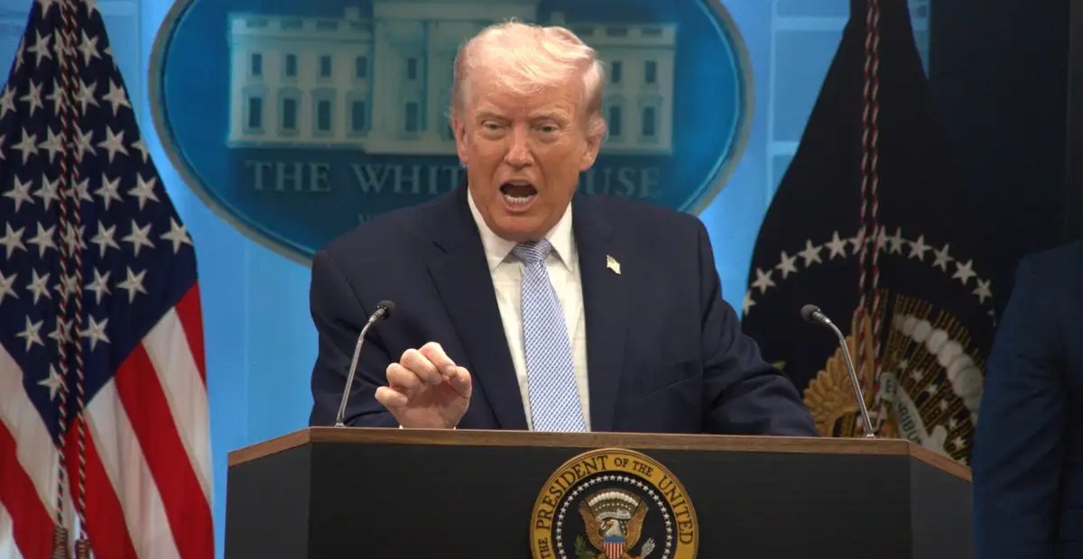 Trump ordena a su Armada bloquear el estrecho de Ormuz tras el fracaso de negociaciones con Irán