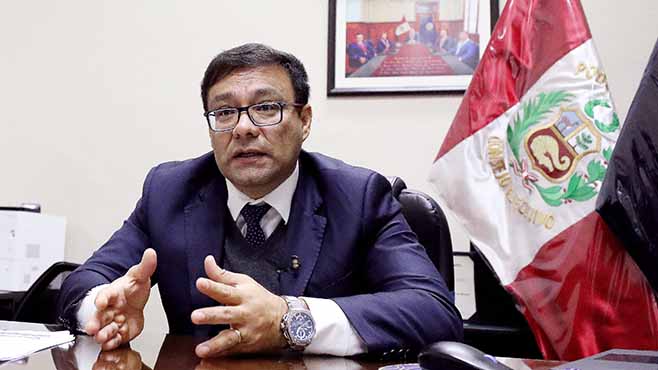 Carlos Zavaleta, consejero del equipo t�cnico de la Nueva Ley Procesal del Trabajo (NLPT), explica reconversi�n de juzgados laborales.