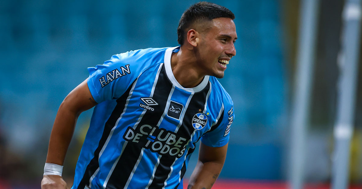 Erick Noriega cerca de jugar en Europa: Importante club del viejo continente negocia fichaje del 'Samurai'
