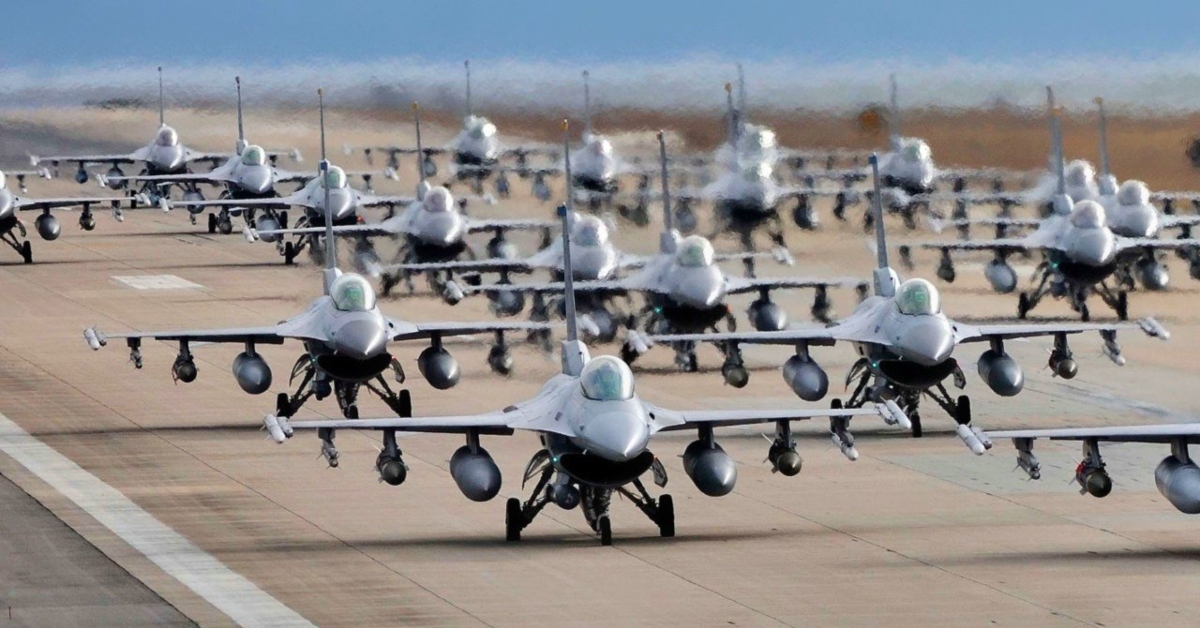 Compra de aviones a EE.UU. se concretó sin firma de Balcázar: 