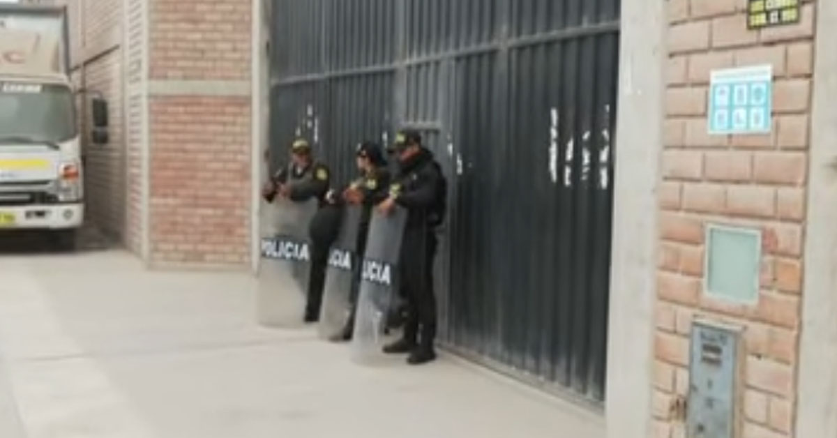 Fiscalía y policía anticorrupción allanan locales de Galaga por caos electoral del 12 de abril