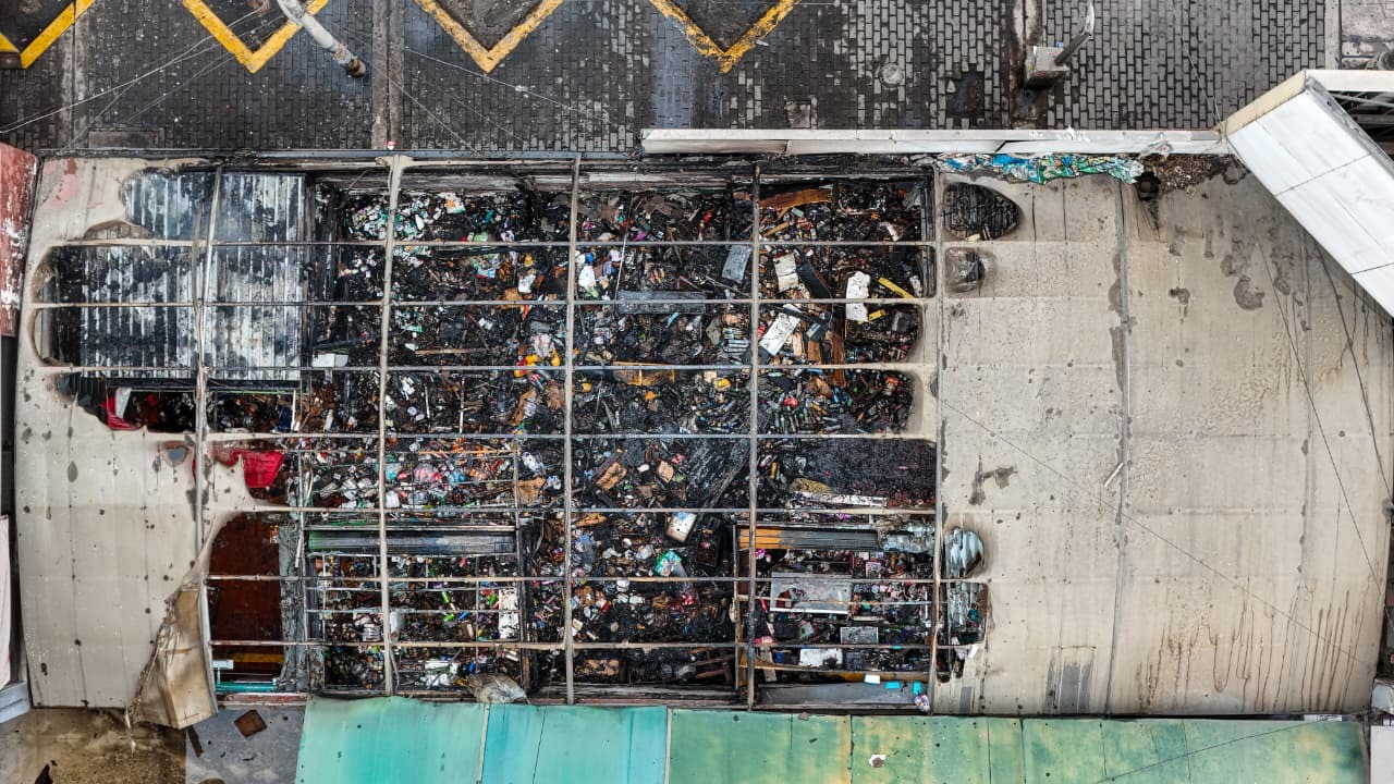 Incendio en zona de La Rambla del Mercado Central