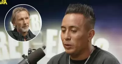 Ricardo Gareca encara a Christian Cueva