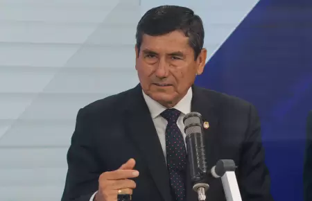 Luis Arroyo S�nchez - Primer Ministro.