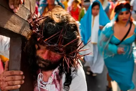 Cristo "Cholo" ser� apoyado por mujeres por primera vez.