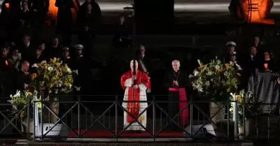 Semana Santa 2026: Papa Le�n XIV recorre las catorce estaciones del V�a Crucis e