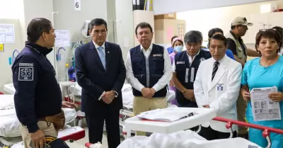 Gobierno asegura "atenci�n m�dica integral" a hinchas heridos tras tr�gico accid