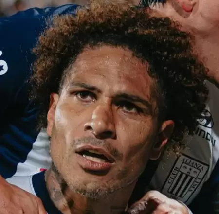 Paolo Guerrero lanza mensaje a detractores.