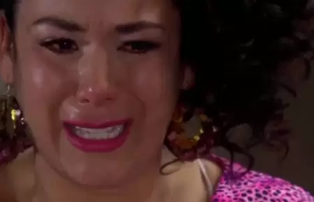 Magdyel Ugaz�se despide de 'Teresita'