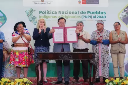 Balc�zar firm� la PNPI al 2040