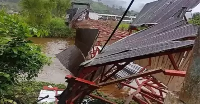 Puente colapsa en Amazonas