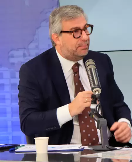 Piero Corvetto Salinas.