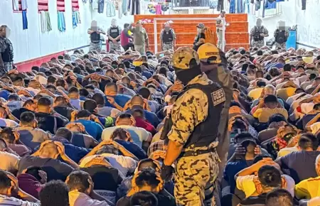 25 mil reos quedar�an en libertad gracias al Plan de Deshacinamiento Penitenciar