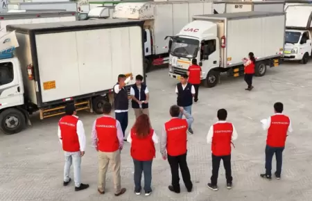 Contralor�a supervisa el despliegue de material electoral en Lima y Callao