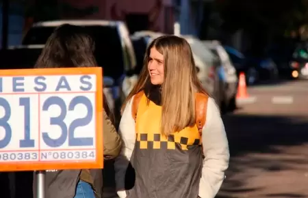 Peruanos en el exterior contin�an comicios.